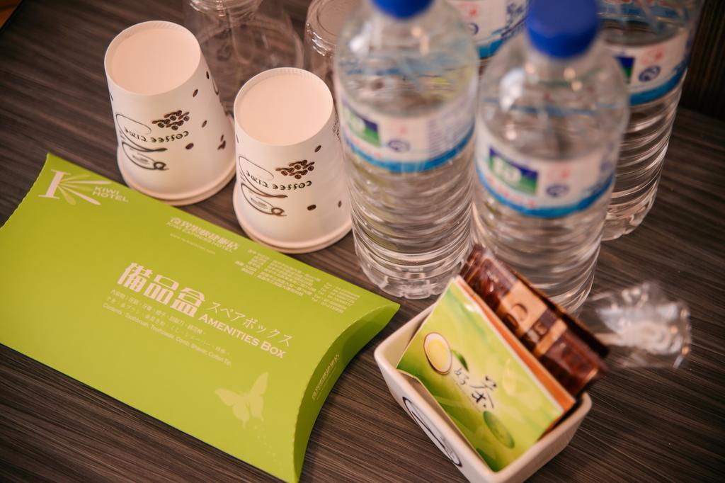 Kiwi-Taichung Station Branch 1 Hotel Екстериор снимка