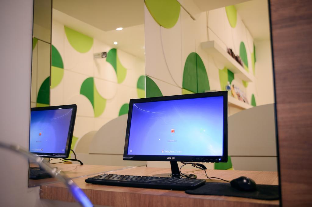 Kiwi-Taichung Station Branch 1 Hotel Екстериор снимка